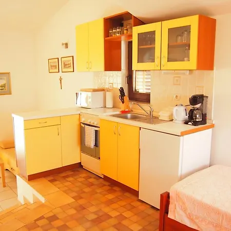 Apartment Bunari *